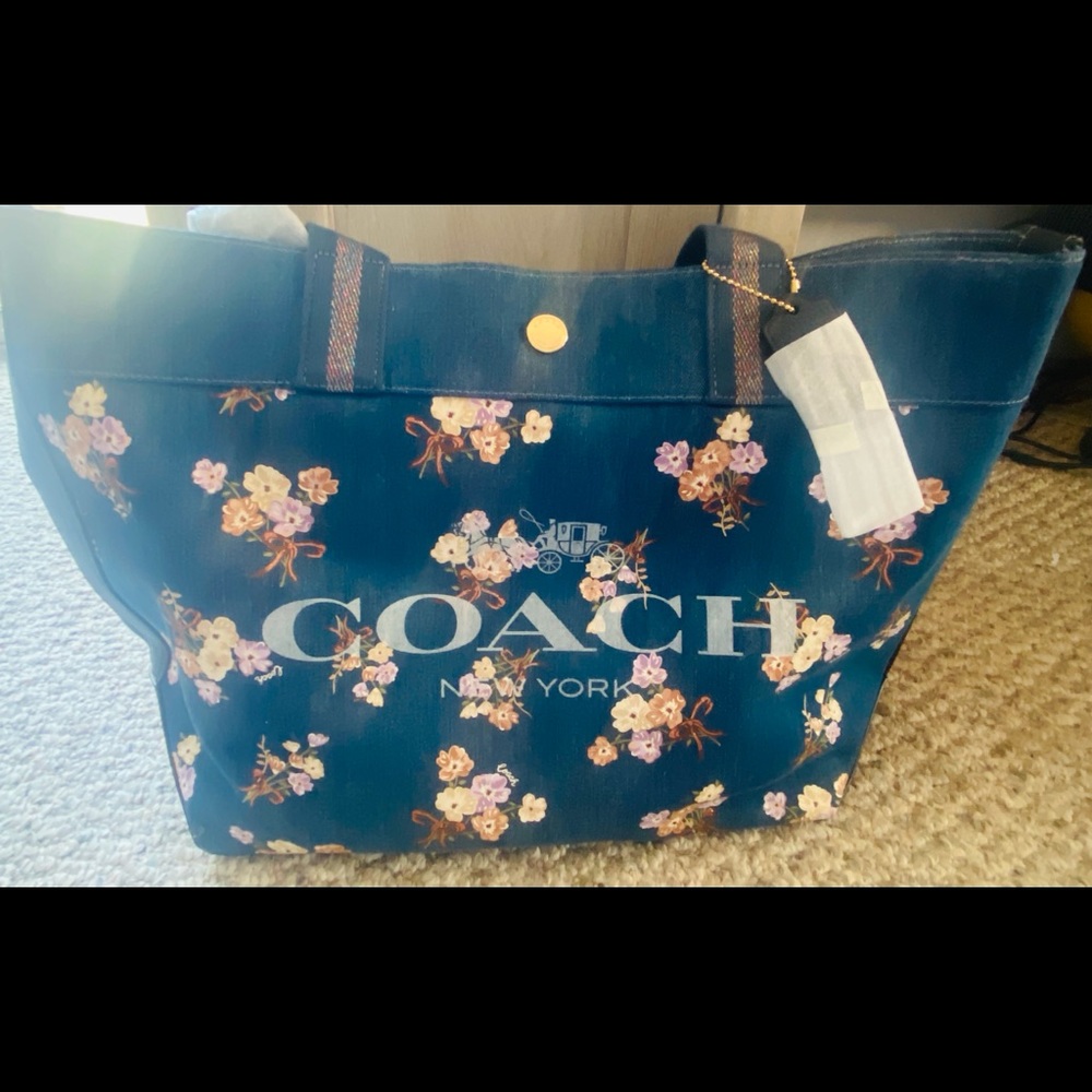 COPY - Coach tote bag.